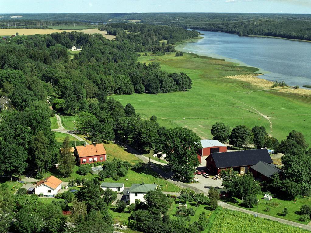 Hotel Overgrans Jordbruk Bålsta Exterior foto